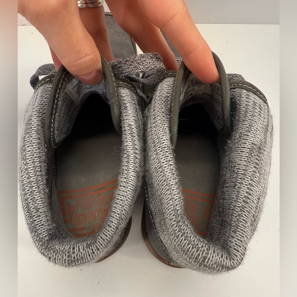 Chaco Barbary Castlerock waterproof Charcoal and Olive Ankle hiking Boots 10 - Picture 11 of 12